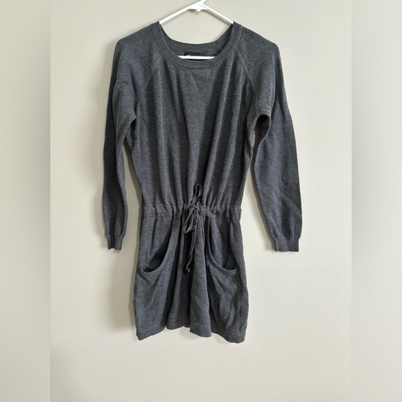 Gently Used Messi Grey Knit Tunic Dress - Size M - Picture 1 of 3